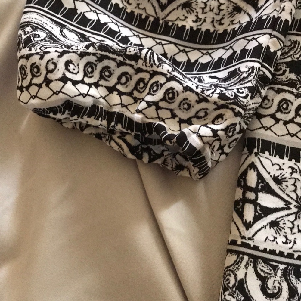 WHBM Tunic Size 0 - Picture 6 of 7